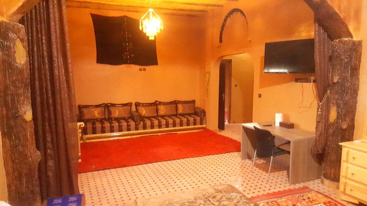 Hotel Kasbah Meteorites Imi n'Ouzrou Exteriér fotografie